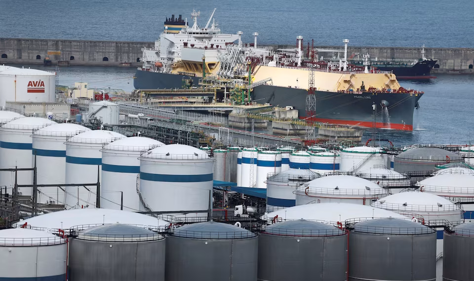 LNG Prices May Rise Further Amid Supply Risks and Global Market Volatility