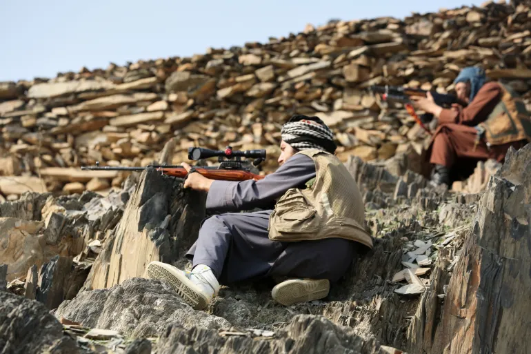 Afghanistan Launches Strikes Inside Pakistan, Escalating Border Tensions