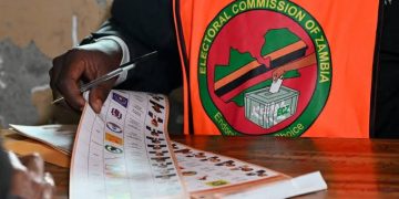 Zambia Votes in Election Expected to Favour Incumbent Hichilema