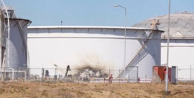 Blast at Rotterdam Port Energy Facility Kills One Person