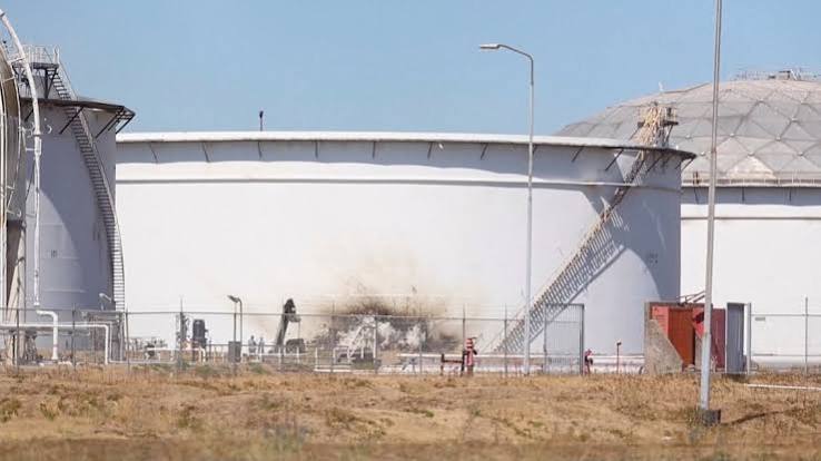 Blast at Rotterdam Port Energy Facility Kills One Person